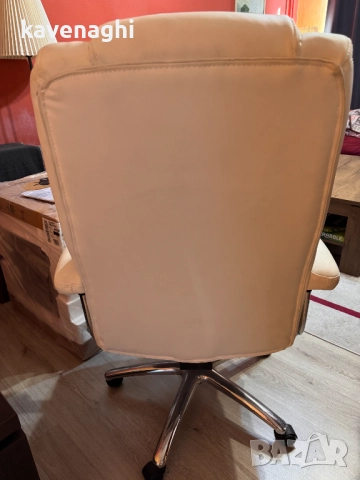 Продавам: Президентски офис стол - бяла кожа, снимка 3 - Столове - 52858852