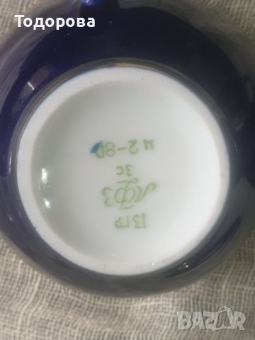 Двоен сет от руски порцеланови чашки и чинийки-ЛФЗ, снимка 4 - Сервизи - 38184920