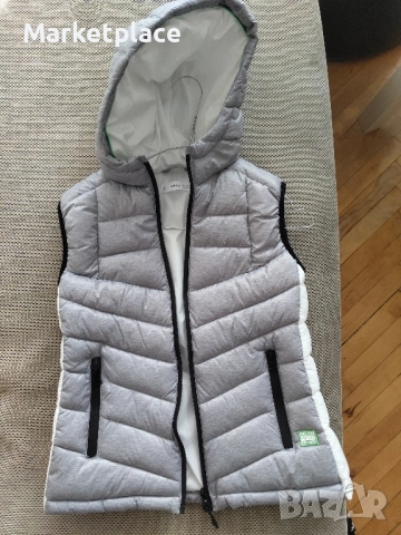 Детски елек MNG ватиран с качулка за 140см