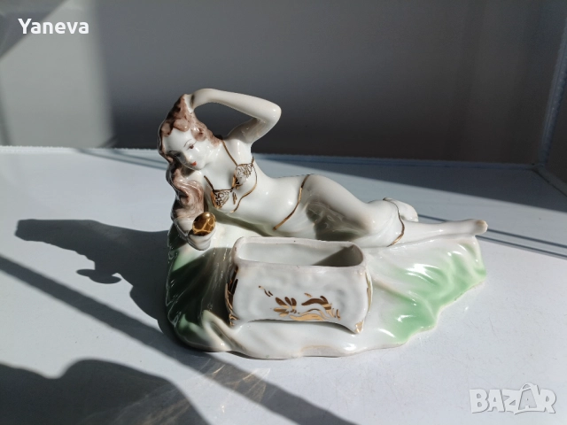 Порцеланова, българска статуетка от СОЦА. , снимка 4 - Статуетки - 51962586