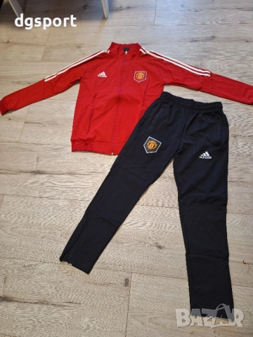 Футболен анцунг на Манчестър Юнайтед цял цип !