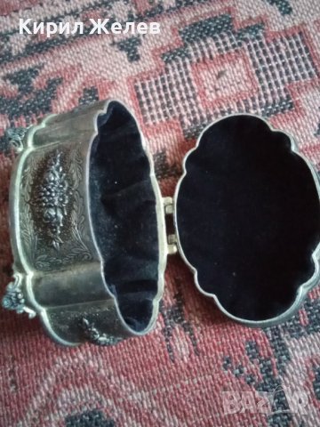 Стара метална кутийка 32006, снимка 4 - Колекции - 38150044