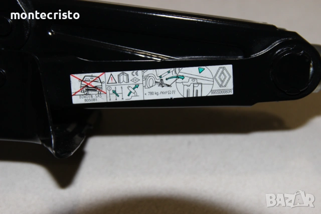 ✔️Оригинален крик Dacia Duster (2010-2017г.) 995506680R, снимка 5 - Аксесоари и консумативи - 54323265