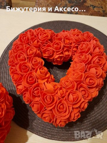 Подаръчни сърца от декоративни рози, снимка 5 - Романтични подаръци - 28209551