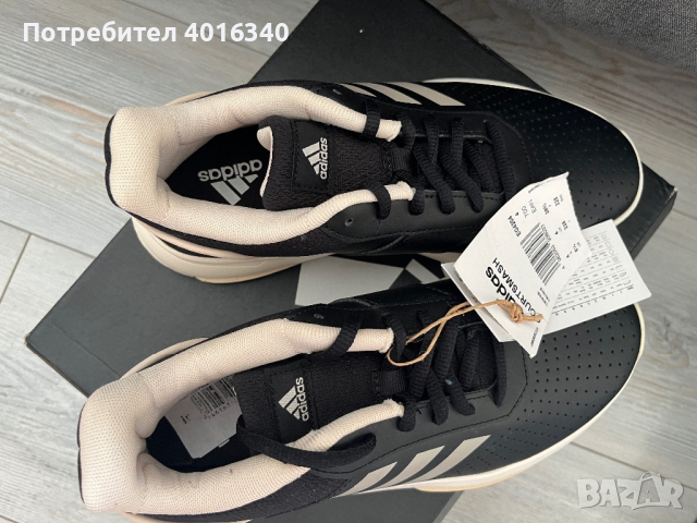 Дамски маратонки Adidas 37, снимка 2 - Маратонки - 44572972