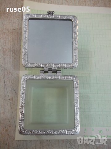 Кутия стъклена с капак и огледало, снимка 5 - Други ценни предмети - 29442171