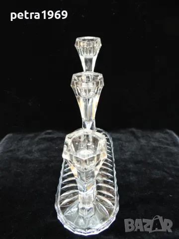 Кристален свещник за три свещи, снимка 4 - Антикварни и старинни предмети - 49235791