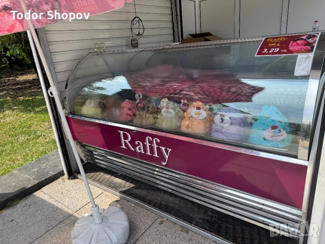 Витрина за сладолед, снимка 4 - Хладилни витрини и фризери - 52235045