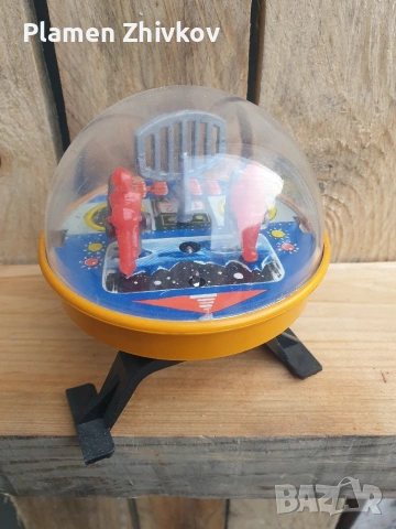 механична играчка с ключе -ЛУНОХОД