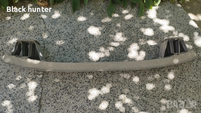 Греда за задна броня Тойота Авенсис Т25 комби 03-08 г.