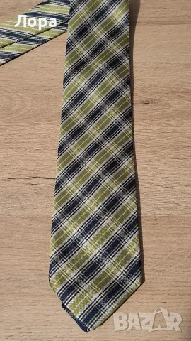 Мъжка вратовръзка HUGO BOSS , снимка 2 - Други - 56544842
