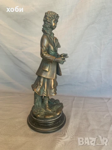 фигура статуетка на студент, снимка 3 - Статуетки - 51238059