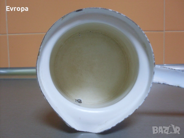 Старо българско емайлирано джезве- кафеник., снимка 13 - Антикварни и старинни предмети - 45584794