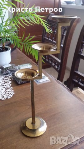 КРАСИВ СВЕЩНИК МЕСИНГ МАСИВ, снимка 2 - Декорация за дома - 30032697