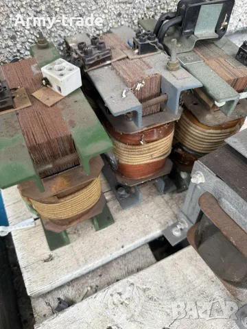 продавам трансформатор 220/12V, снимка 5 - Електродвигатели - 56436295