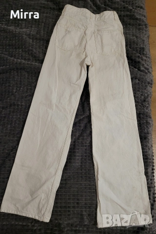 Скъсани бели дънки, снимка 2 - Дънки - 53999171