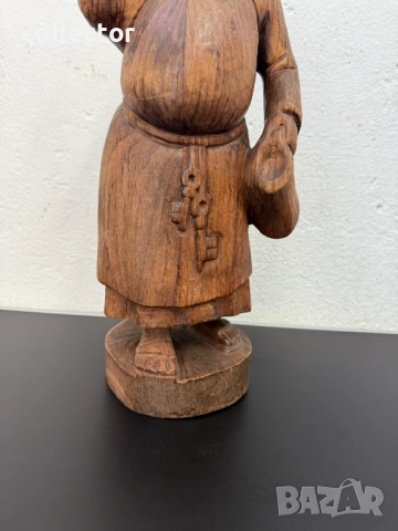 Френска ръчно резбована  статуя на пиещ монах. №7516, снимка 4 - Антикварни и старинни предмети - 52127169