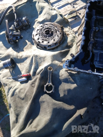 Части за vw touareg 2.5