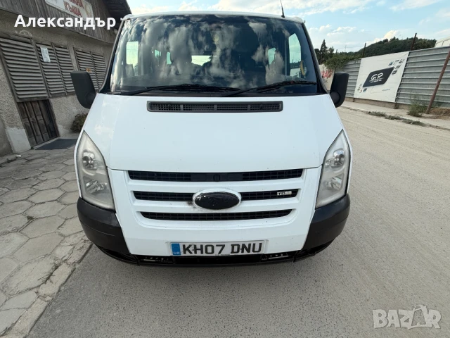 Ford Transit Tourneo 2.2 TDCi, снимка 13 - Бусове и автобуси - 51271418