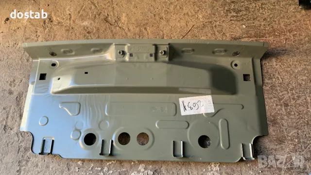 Панел за Шкода Октавия 4 , снимка 2 - Части - 49581011
