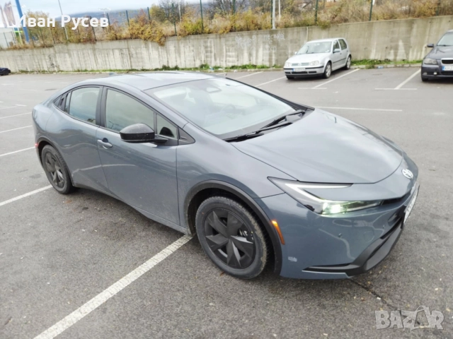 Toyota Prius 2023 HEV, снимка 2 - Автомобили и джипове - 52499780