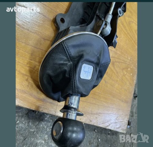 Fiat 500 1.2i 2011 година Скоростен лост с жила 5 скорости, снимка 3 - Части - 40717929