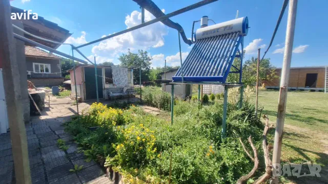 Къща с голям двор в село Долна Малина, снимка 4 - Къщи - 47651546