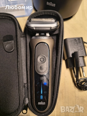 Електрическа самобръсначка Braun Seria 7 72-C7200CC, Автономия 60 минути,, снимка 6 - Електрически самобръсначки - 52918152