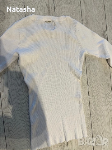 Дамска блуза Guess, снимка 5 - Блузи с дълъг ръкав и пуловери - 54001465