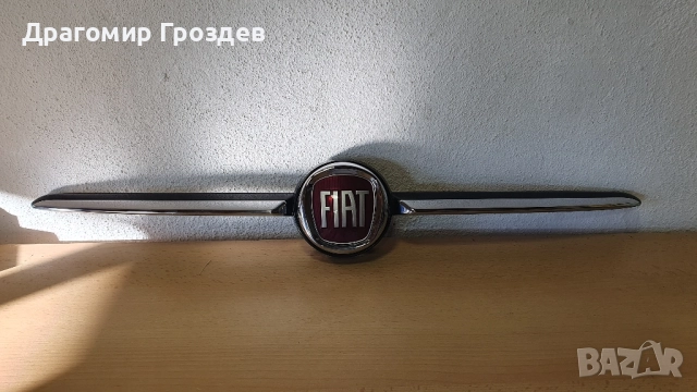 Предна хром лайстна слога (емблема) за FIAT 500 / Фиат 500 (след 2015г), снимка 2 - Части - 52525444