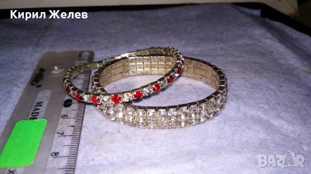 ДВЕ ВИНТИДЖ - АРТ ХЕНД МЕЙД РАЗТЕГЛИВИ ГРИВНИ с ИСКРЯЩИ ФАСЕТИРАНИ КРИСТАЛИ 34308