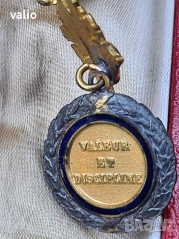 Френски медал , снимка 2 - Антикварни и старинни предмети - 42916051