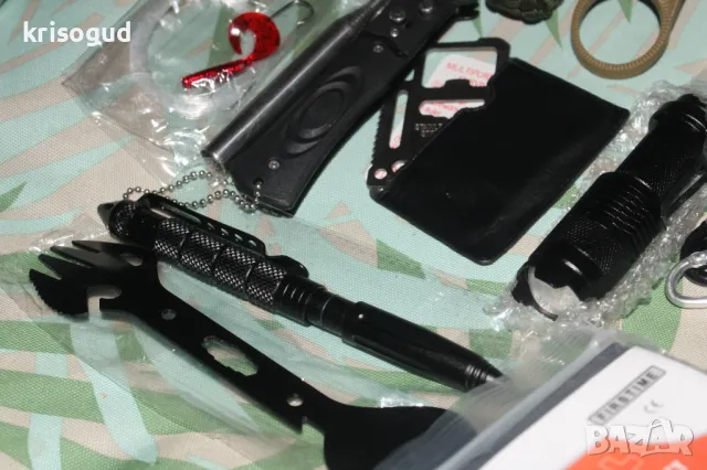 Survival Kit, комплект за оцеляване съставен от 27 части, два ножа, нов, снимка 3 - Екипировка - 49799258