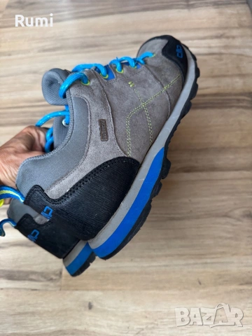 Оригинални туристически обувки Cmp Alcor Low WP! 44 н, снимка 9 - Ежедневни обувки - 52188287
