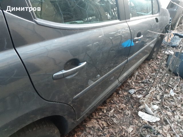 Рено Модус врати калник врата капак , снимка 2 - Части - 44451362