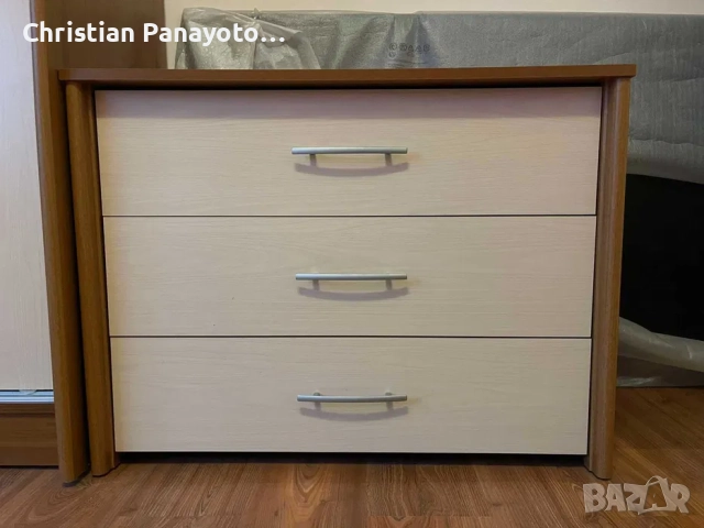 Продавам гардероб и скрин, снимка 2 - Гардероби - 52864168