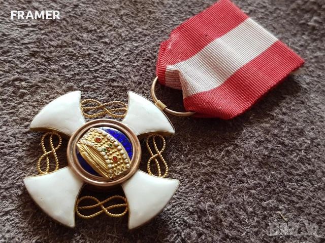 Златен 18К Италиански Орден на Короната Виктор Емануил III 1900 1946 злато, снимка 3 - Антикварни и старинни предмети - 51172741