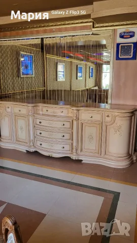 Италианска барокова трапезария , снимка 8 - Маси - 56316459