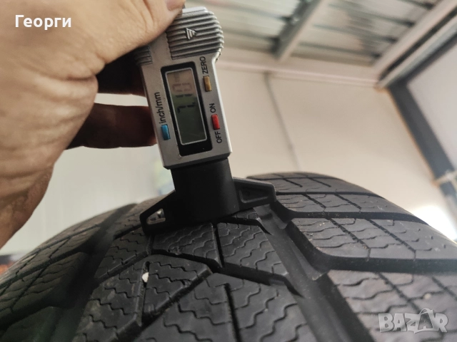 2бр. зимни гуми 225/40/19 Pirelli, снимка 2 - Гуми и джанти - 52493102