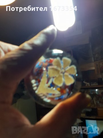 Стъклени топки