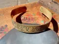 ЕТНОГРАФСКИ НАКИТ За ЛЮБОВНО ВРИЧАНЕ 2 СЪРЦА в 1 Старинна МЕДНА ГРИВНА Майсторска, снимка 3