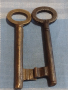 Два стари ключа от соца за брава за КОЛЕКЦИЯ ДЕКОРАЦИЯ БИТОВ КЪТ 22673, снимка 1