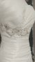 бюджетна сватбена булчинска рокля с обем, снимка 5