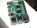 Продавам Raspberry pi 4B mini pc с активно охлаждане и адаптер, снимка 4