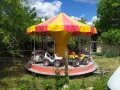 детска въртележка карусел атракцион забава , снимка 1