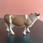 Колекционерска фигурка Schleich Simmental Dairy Cow Brown / White Крава 2008 73527, снимка 4