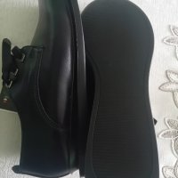 Продава дамски черни обувки от естествена кожа, снимка 2 - Дамски ежедневни обувки - 44473876