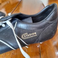 Стари футболни обувки,бутонки Стадион Габрово, снимка 3 - Други ценни предмети - 37871703