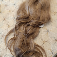 Качествена гъста светло кестеняво пепелен цвят перука, снимка 10 - Аксесоари за коса - 44570016