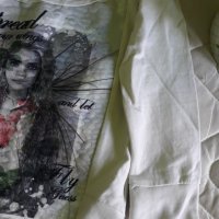 Маркова блуза на Guess за 6 години , снимка 5 - Детски Блузи и туники - 31857219
